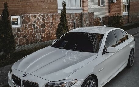 BMW 5 серия, 2011 год, 2 590 000 рублей, 1 фотография