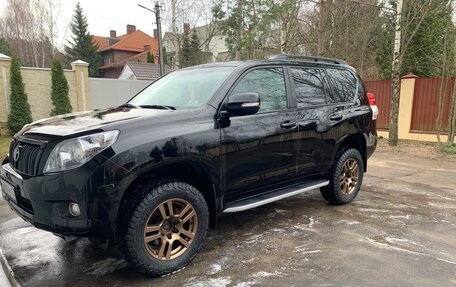 Toyota Land Cruiser Prado 150 рестайлинг 2, 2011 год, 2 690 000 рублей, 1 фотография