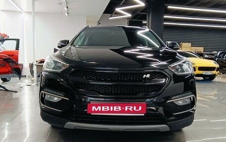 Hyundai Santa Fe III рестайлинг, 2017 год, 2 450 000 рублей, 1 фотография