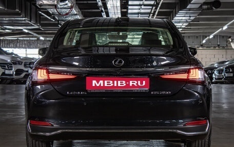 Lexus ES VII, 2020 год, 4 237 000 рублей, 5 фотография