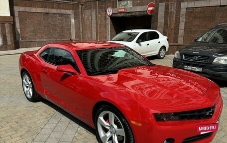 Chevrolet Camaro IV, 2010 год, 2 250 000 рублей, 4 фотография