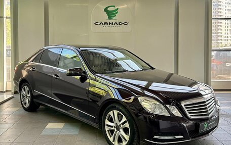 Mercedes-Benz E-Класс, 2010 год, 1 600 000 рублей, 6 фотография