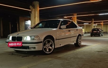 BMW 3 серия, 1998 год, 390 000 рублей, 2 фотография