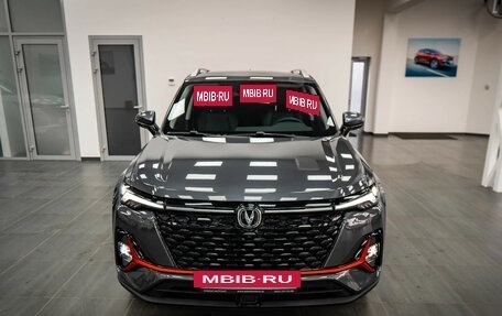 Changan CS35PLUS, 2023 год, 2 499 900 рублей, 3 фотография