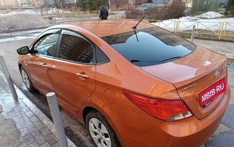 Hyundai Solaris II рестайлинг, 2014 год, 890 000 рублей, 3 фотография