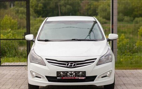 Hyundai Solaris II рестайлинг, 2015 год, 1 070 000 рублей, 2 фотография