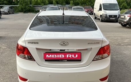 Hyundai Solaris II рестайлинг, 2011 год, 899 000 рублей, 6 фотография