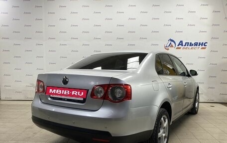 Volkswagen Jetta VI, 2010 год, 700 000 рублей, 3 фотография