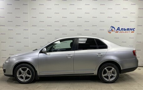 Volkswagen Jetta VI, 2010 год, 700 000 рублей, 6 фотография