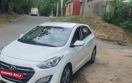 Hyundai i30 II рестайлинг, 2015 год, 1 750 000 рублей, 2 фотография