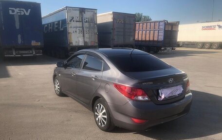 Hyundai Solaris II рестайлинг, 2012 год, 1 150 000 рублей, 6 фотография