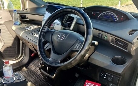 Honda Freed I, 2012 год, 1 400 000 рублей, 7 фотография