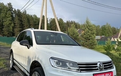 Volkswagen Touareg III, 2018 год, 4 300 000 рублей, 1 фотография