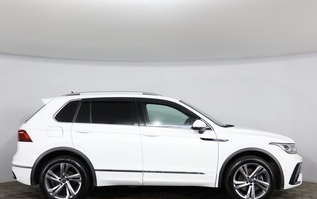 Volkswagen Tiguan II, 2021 год, 4 280 000 рублей, 4 фотография