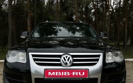 Volkswagen Touareg III, 2010 год, 2 300 000 рублей, 11 фотография