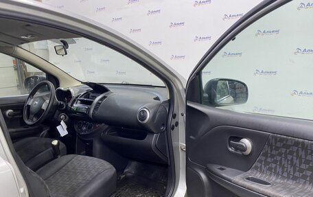 Nissan Note II рестайлинг, 2006 год, 510 000 рублей, 25 фотография