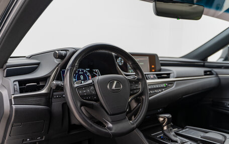 Lexus ES VII, 2020 год, 3 990 000 рублей, 9 фотография