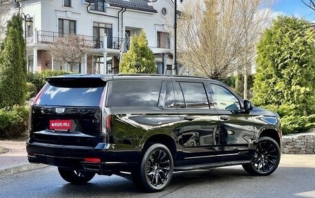 Cadillac Escalade V, 2022 год, 13 599 000 рублей, 2 фотография