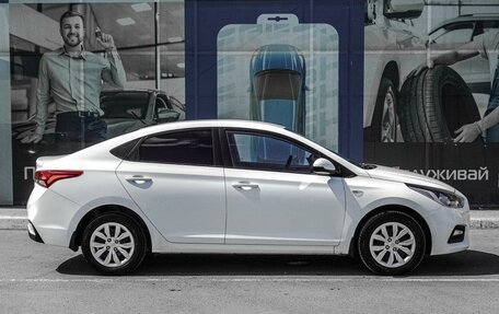 Hyundai Solaris II рестайлинг, 2019 год, 1 679 000 рублей, 5 фотография