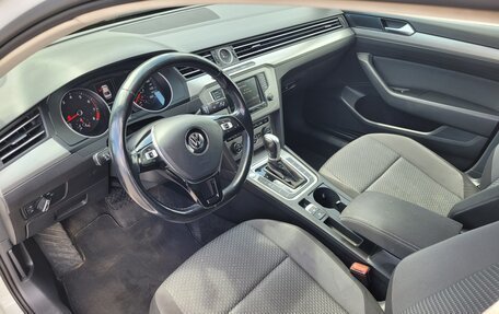 Volkswagen Passat B8 рестайлинг, 2016 год, 1 750 000 рублей, 9 фотография