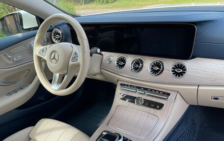 Mercedes-Benz E-Класс, 2018 год, 4 700 000 рублей, 12 фотография