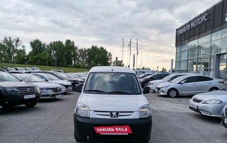 Peugeot Partner II рестайлинг 2, 2011 год, 759 900 рублей, 3 фотография