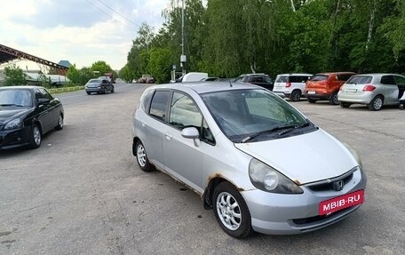 Honda Fit III, 2002 год, 350 000 рублей, 2 фотография