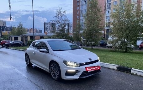 Volkswagen Scirocco III рестайлинг, 2010 год, 2 000 000 рублей, 2 фотография