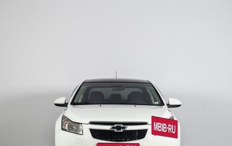 Chevrolet Cruze II, 2010 год, 679 000 рублей, 3 фотография