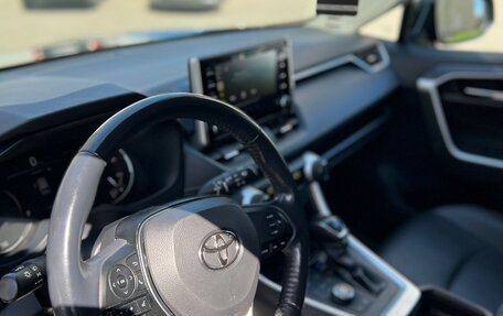 Toyota RAV4, 2020 год, 3 841 000 рублей, 4 фотография