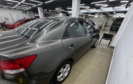 KIA Cerato III, 2010 год, 850 000 рублей, 6 фотография