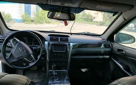 Toyota Camry, 2015 год, 1 750 000 рублей, 6 фотография