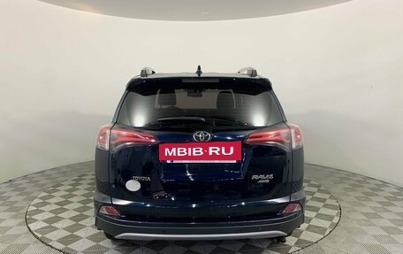 Toyota RAV4, 2018 год, 3 069 000 рублей, 6 фотография