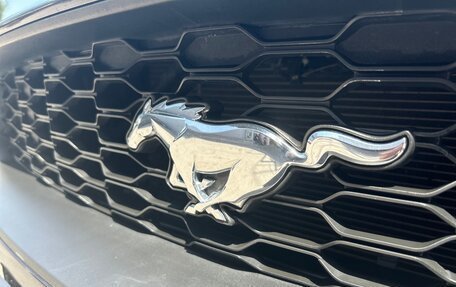Ford Mustang VI рестайлинг, 2018 год, 2 950 000 рублей, 10 фотография