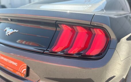 Ford Mustang VI рестайлинг, 2018 год, 2 950 000 рублей, 12 фотография