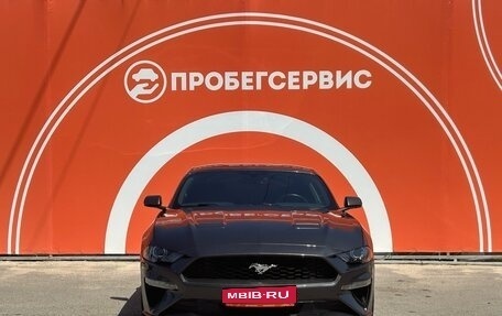 Ford Mustang VI рестайлинг, 2018 год, 2 950 000 рублей, 2 фотография