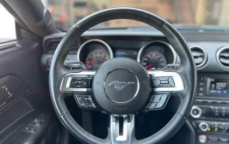 Ford Mustang VI рестайлинг, 2018 год, 2 950 000 рублей, 17 фотография