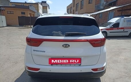 KIA Sportage IV рестайлинг, 2018 год, 2 354 000 рублей, 3 фотография