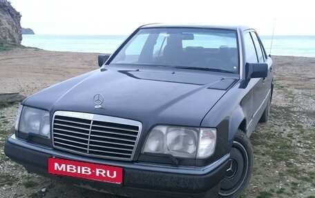 Mercedes-Benz E-Класс, 1993 год, 575 000 рублей, 5 фотография