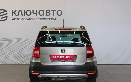 Skoda Yeti I рестайлинг, 2012 год, 1 330 000 рублей, 6 фотография