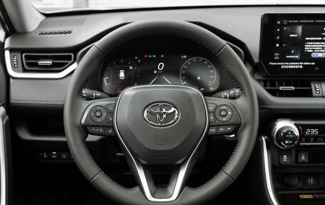 Toyota RAV4, 2023 год, 5 250 000 рублей, 15 фотография