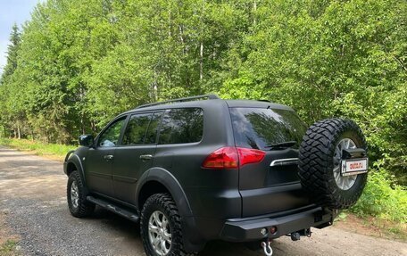 Mitsubishi Pajero Sport II рестайлинг, 2010 год, 2 600 000 рублей, 2 фотография