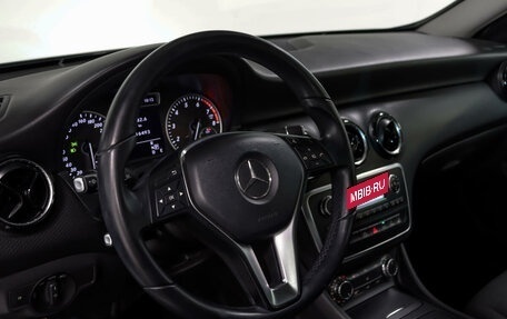 Mercedes-Benz A-Класс, 2013 год, 1 367 000 рублей, 15 фотография