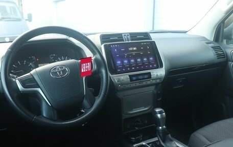 Toyota Land Cruiser Prado 150 рестайлинг 2, 2020 год, 5 645 000 рублей, 6 фотография