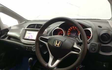 Honda Fit III, 2008 год, 670 000 рублей, 9 фотография