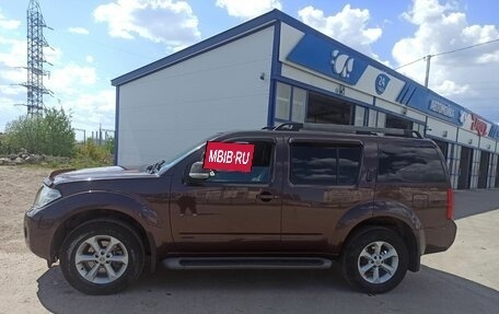 Nissan Pathfinder, 2011 год, 1 850 000 рублей, 12 фотография