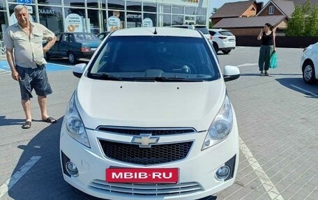 Chevrolet Spark III, 2011 год, 650 000 рублей, 5 фотография