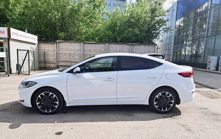 Hyundai Elantra VI рестайлинг, 2018 год, 1 976 000 рублей, 8 фотография