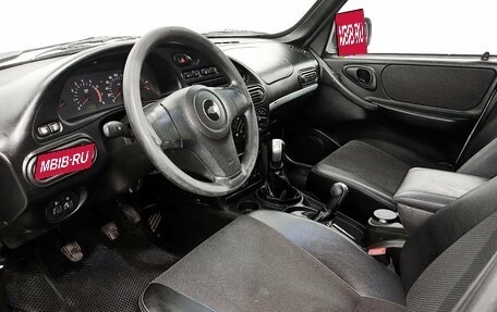 Chevrolet Niva I рестайлинг, 2012 год, 689 000 рублей, 16 фотография