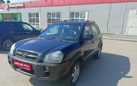 Hyundai Tucson III, 2006 год, 940 000 рублей, 1 фотография